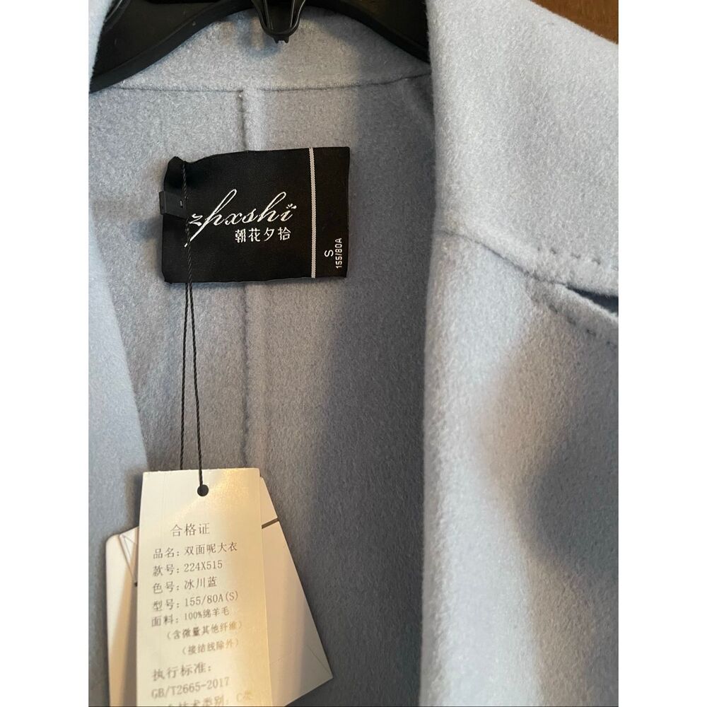 Wool coat - Picture 2 of 4
